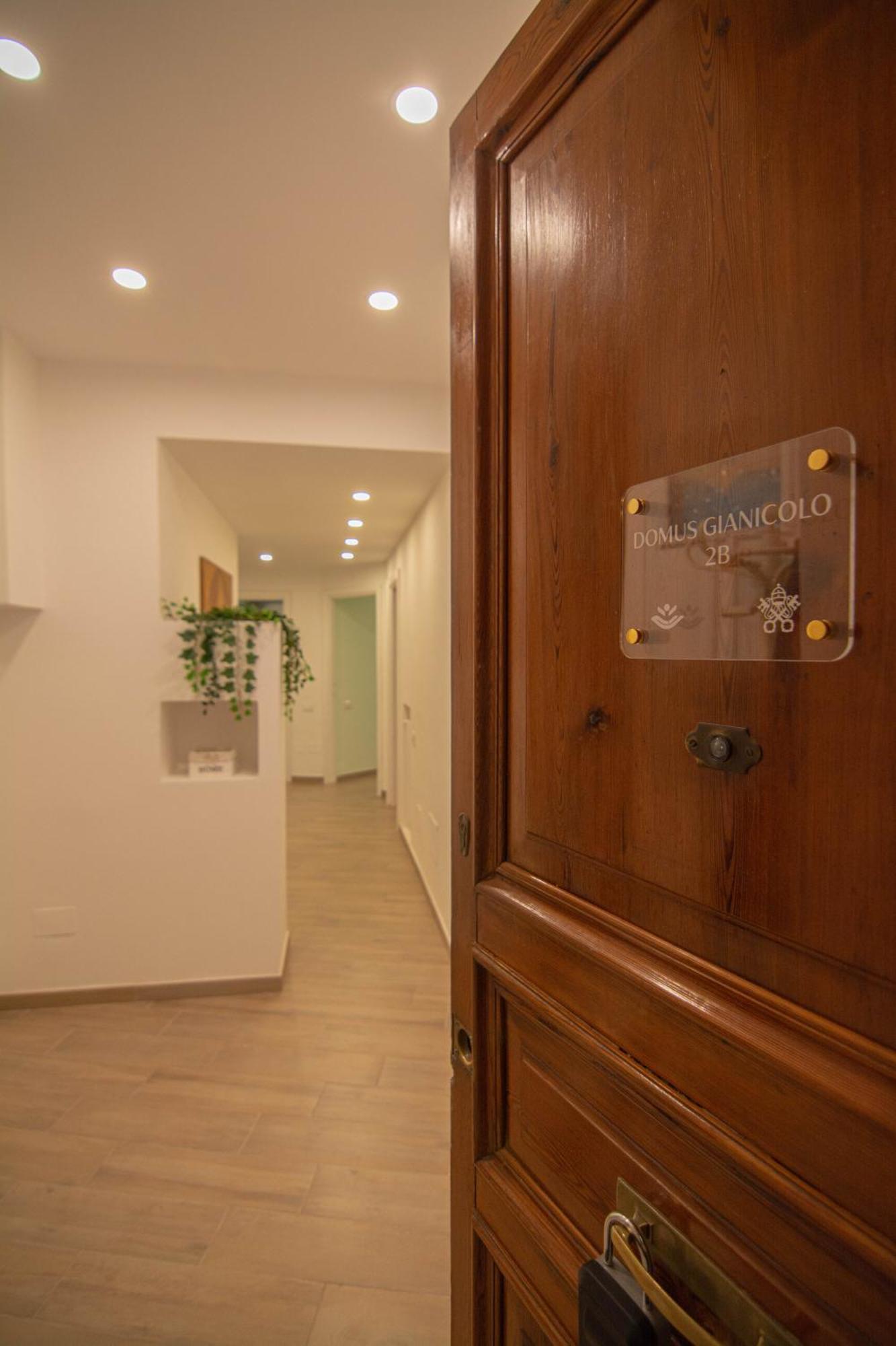 Domus Gianicolo 2B Apartment Rome Bagian luar foto